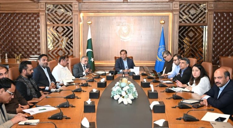 CDA plans bicycle tracks, launches sector-wide upgrade, anti-encroachment drive