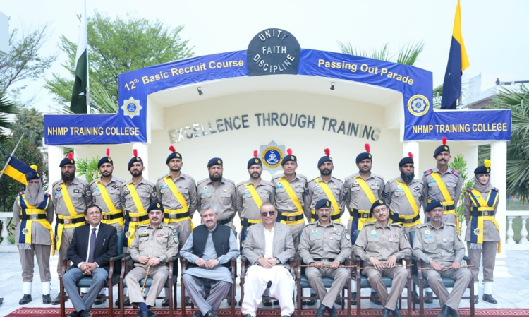 Ensuring safe highways govt’s priority: Abdul Aleem Khan