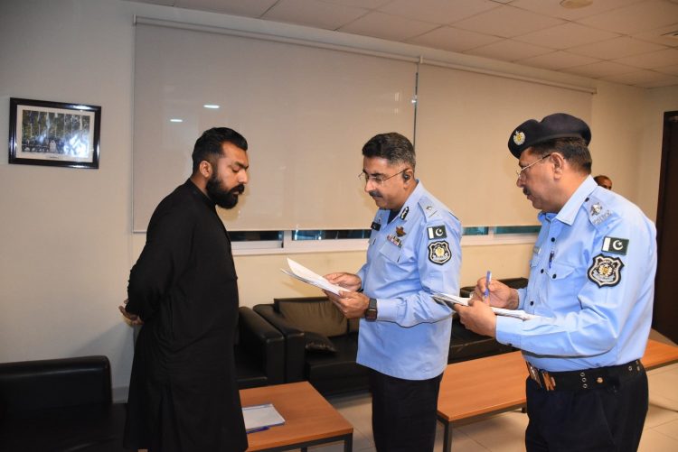 IGP Islamabad holds open court to address public grievances