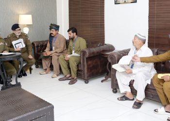 IG Punjab meets police personnel and their families
