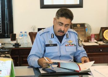 PEIRA ignites character fire at private school’s stellar excellence bash